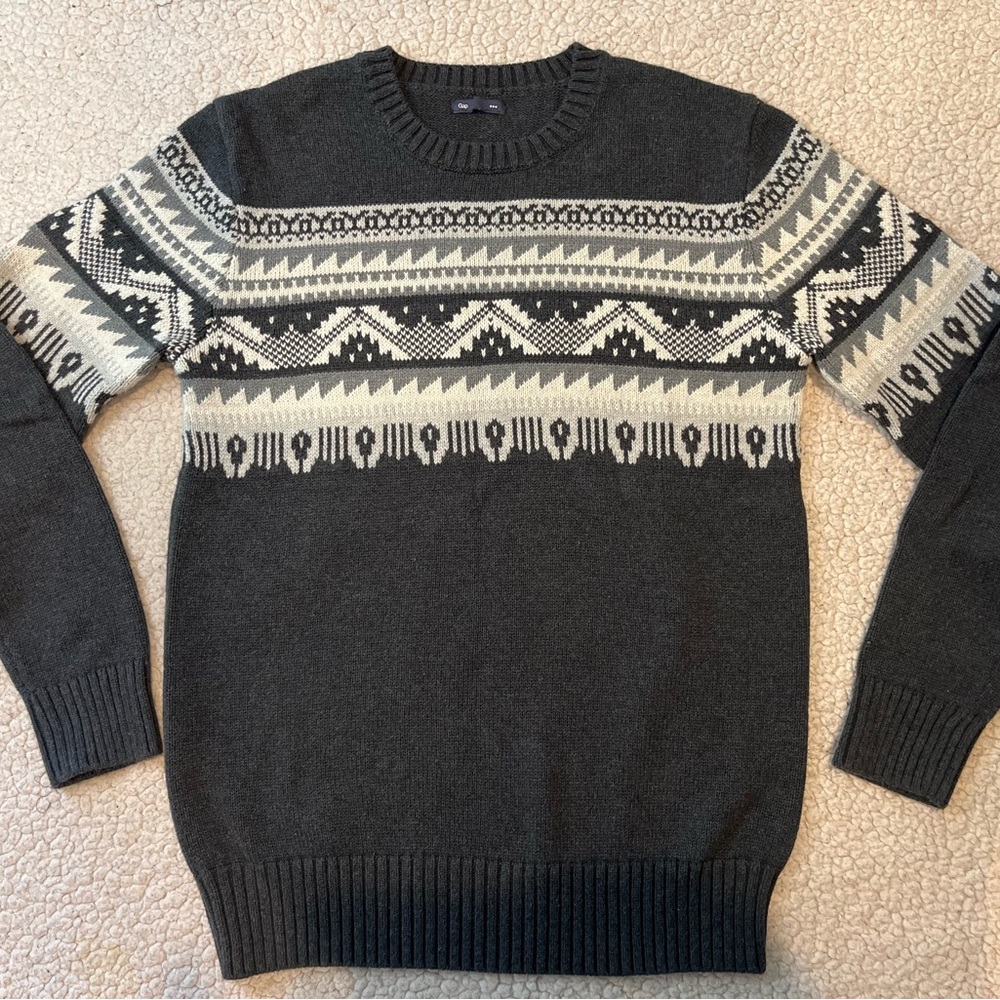 Men’s Gap Sweater
